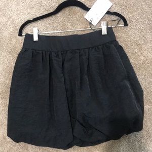 Zara balloon strapless cropped top